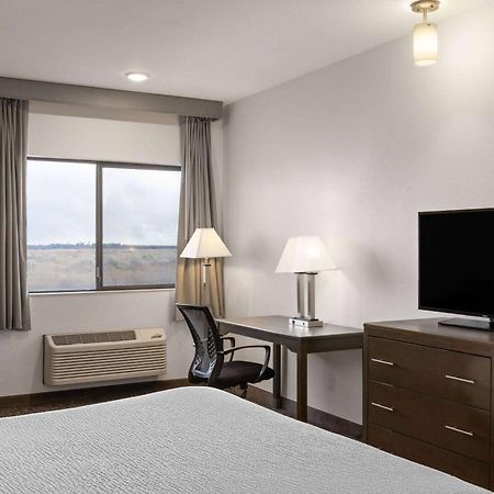 Baymont By Wyndham Moses Lake Esterno foto