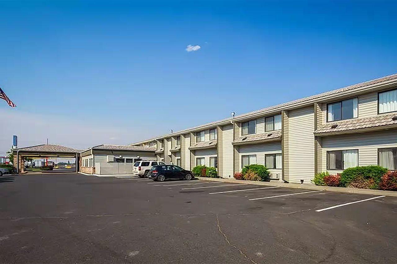 Baymont By Wyndham Moses Lake Esterno foto
