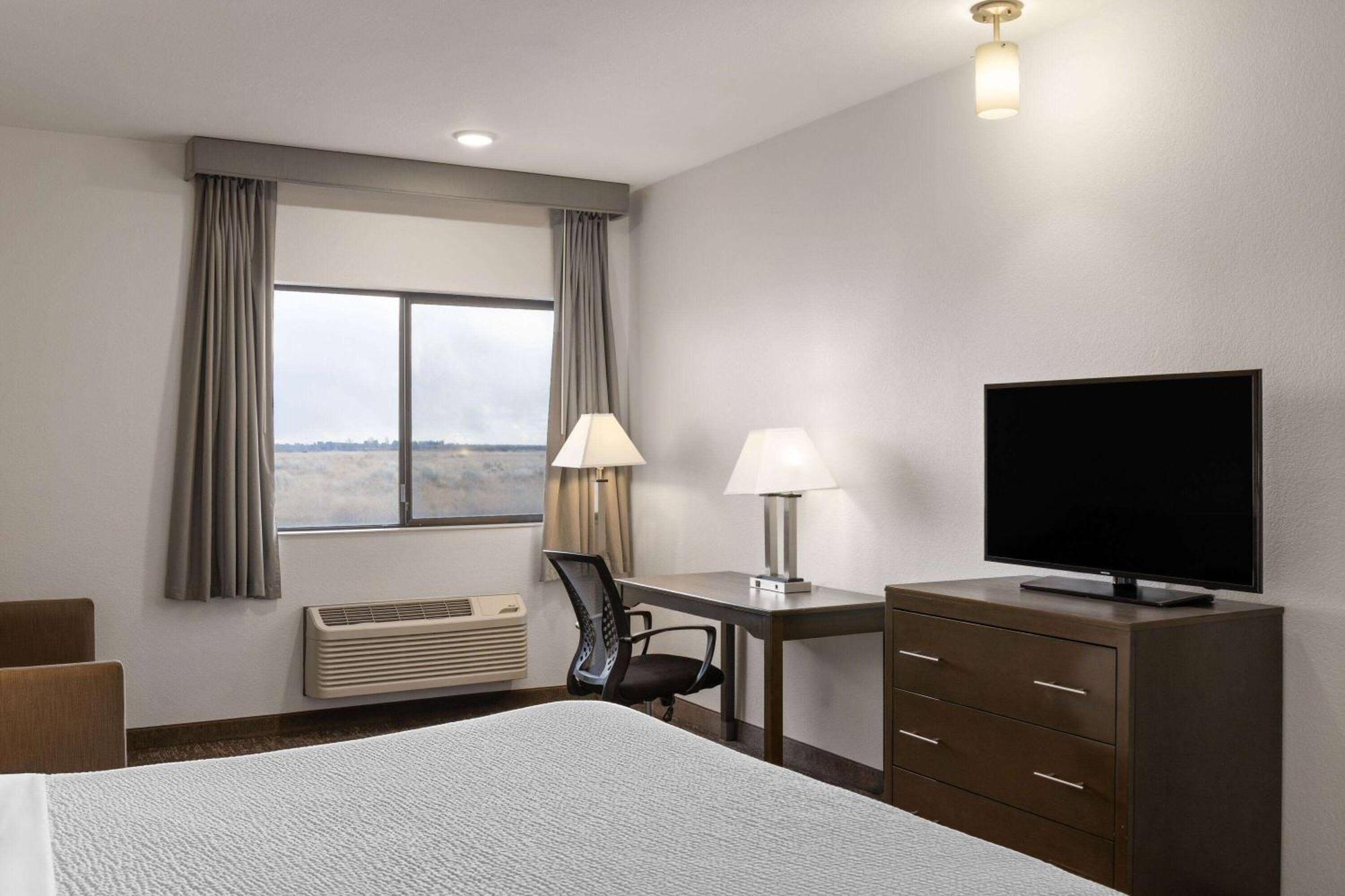 Baymont By Wyndham Moses Lake Esterno foto