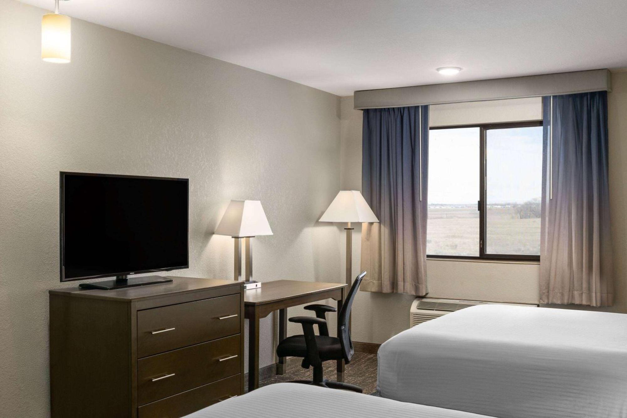 Baymont By Wyndham Moses Lake Esterno foto