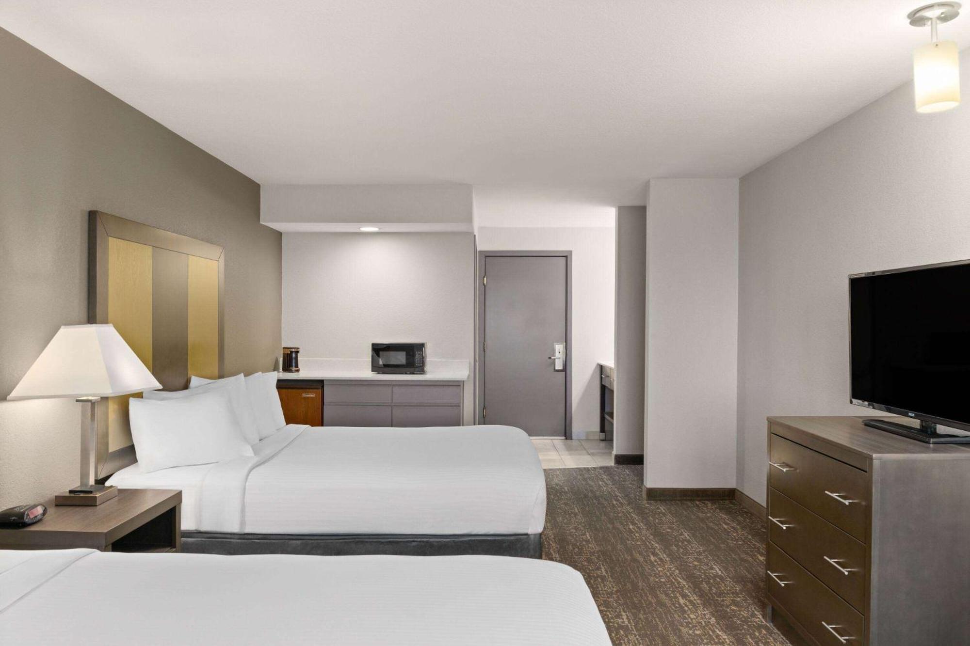 Baymont By Wyndham Moses Lake Esterno foto