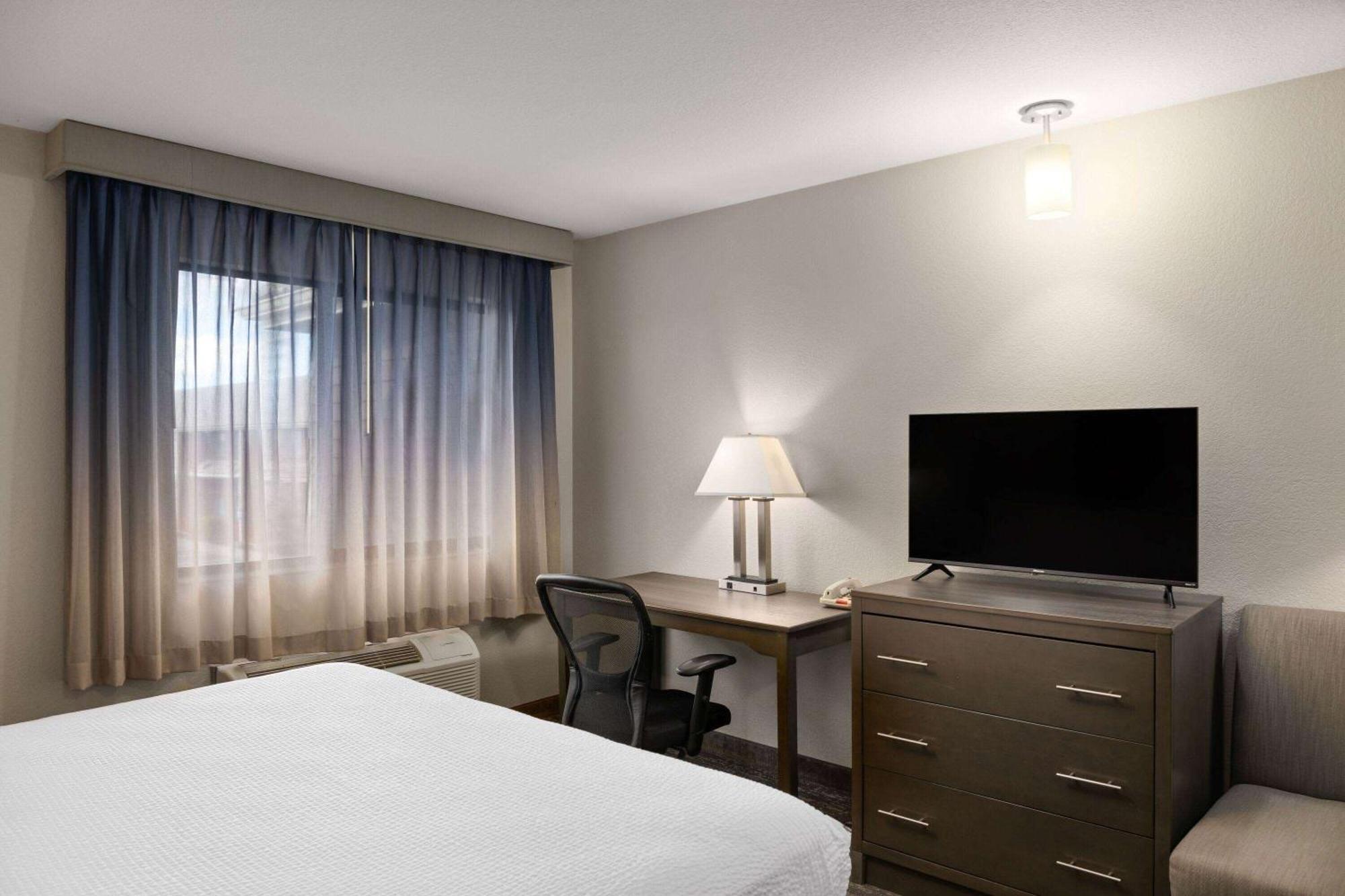 Baymont By Wyndham Moses Lake Esterno foto