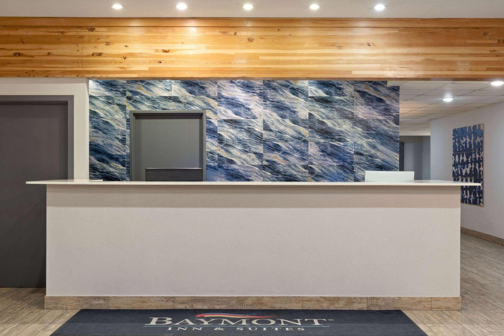 Baymont By Wyndham Moses Lake Esterno foto