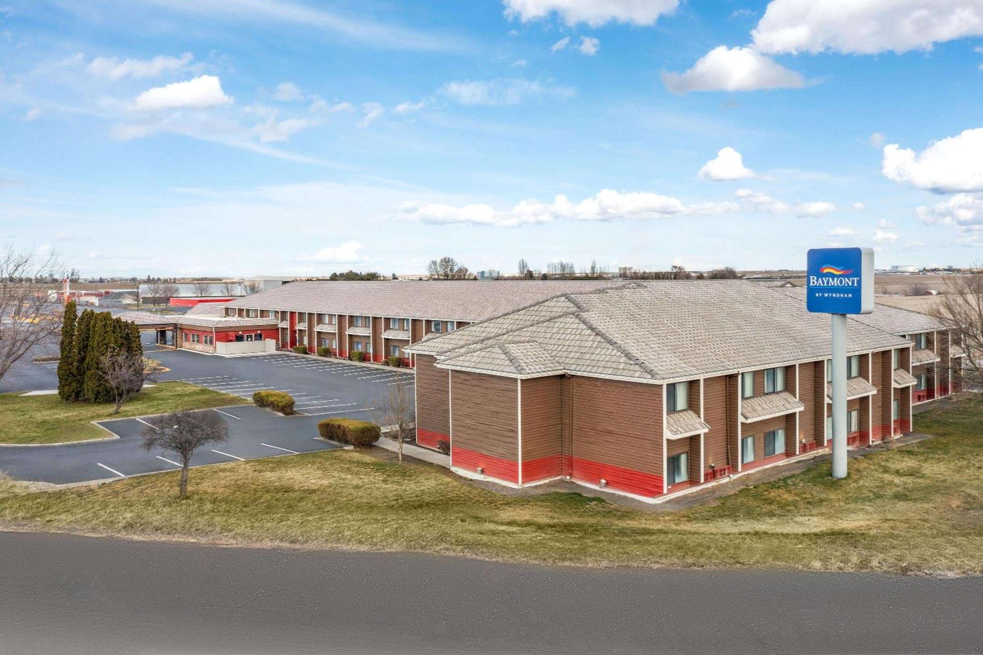 Baymont By Wyndham Moses Lake Esterno foto